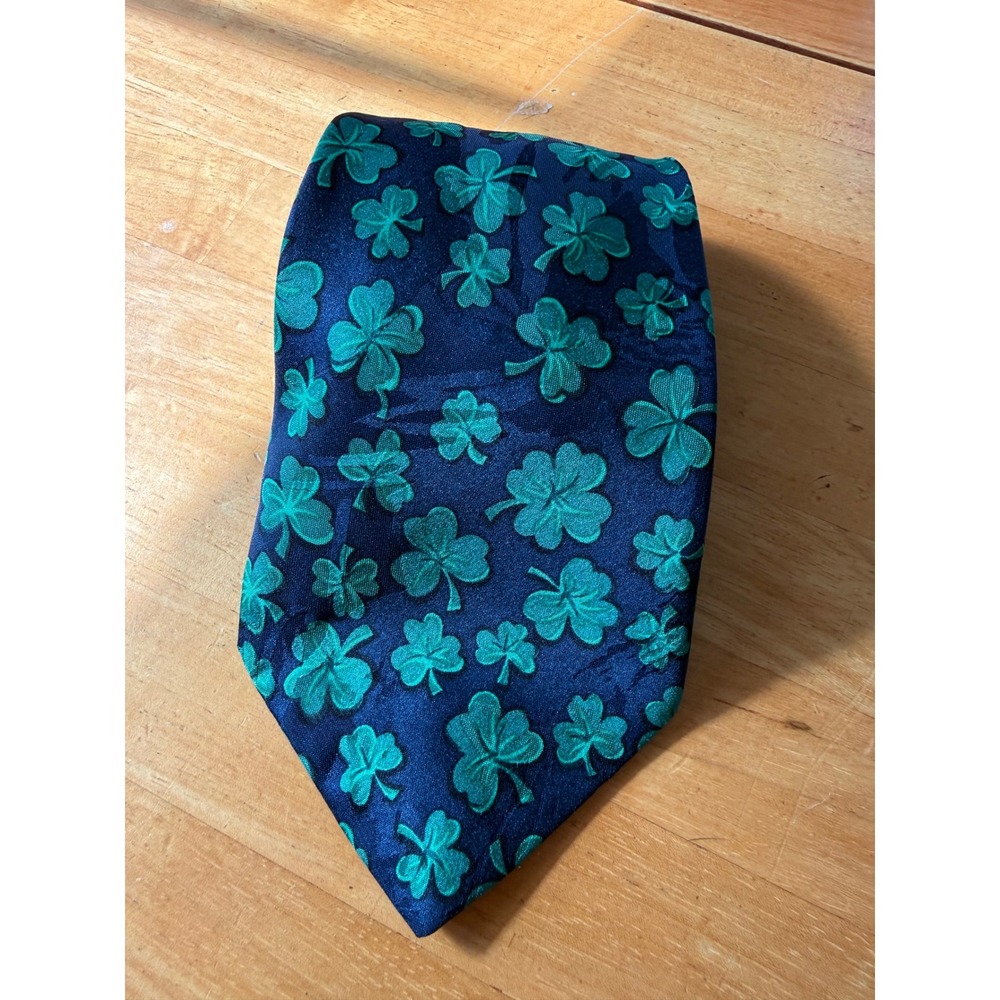 Andaloro Mens St Patricks Day Shamrock Clover Tie Navy Blue Green Polyester